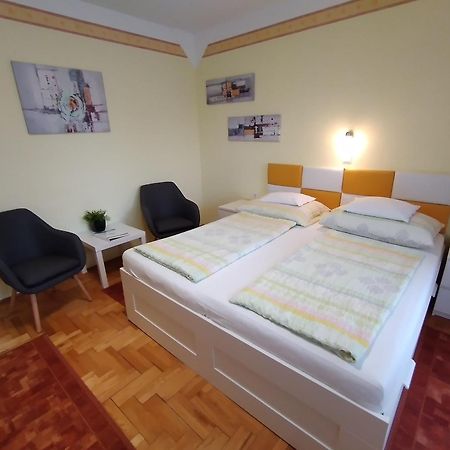 Heviz Erika Apartman Exteriér fotografie