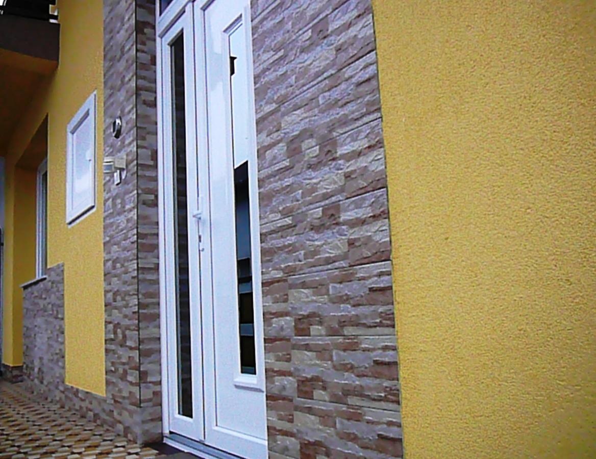 Heviz Erika Apartman Exteriér fotografie